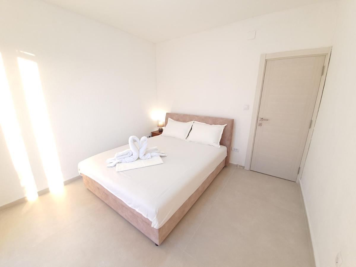 Talija Apartments Krimovica Budva Bagian luar foto