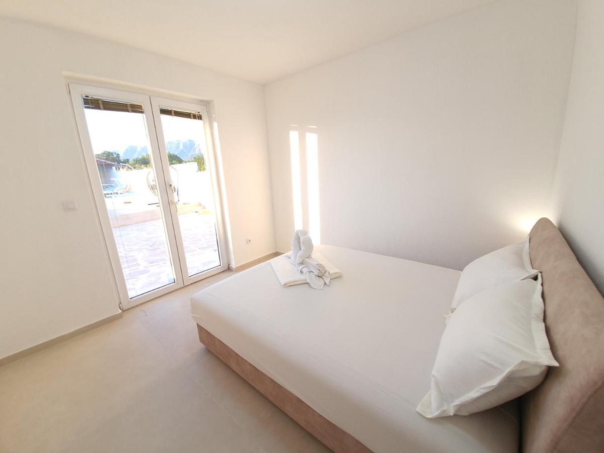Talija Apartments Krimovica Budva Bagian luar foto